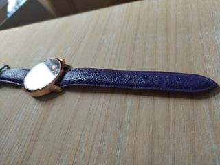 Reloj oro rosado y morado 💜 de bisutería