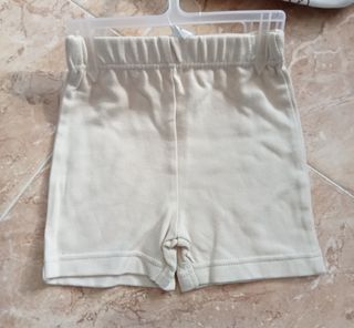 Pack 4 piezas bebé, body, pijama, pantalón,babero
