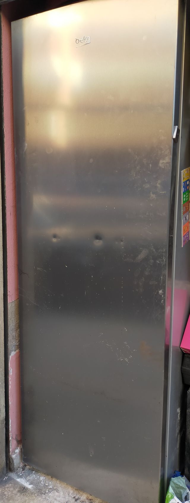 Sólo Frigorífico Beko inox