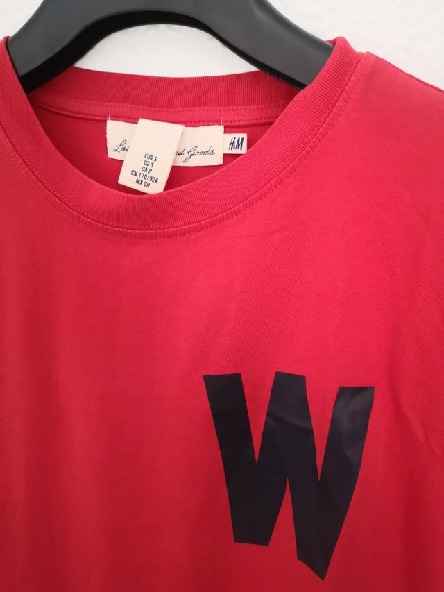 camiseta de verano roja de hombre