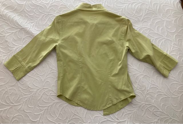 Camisa entallada de mujer de Arcoiris