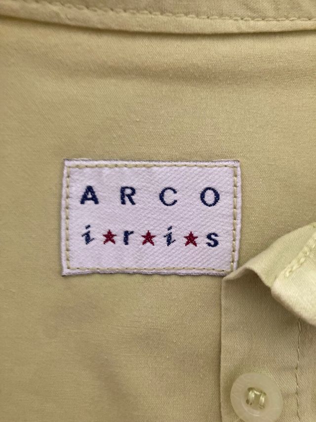 Camisa entallada de mujer de Arcoiris