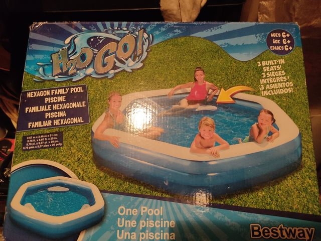 piscina y depuradora de filtro