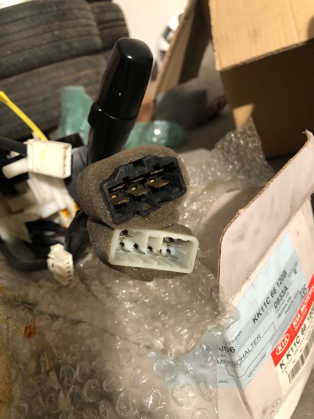 Mando luces kia pride