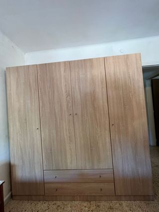 OFERTA! Armarios 4 puertas con estanterías NUEVOS