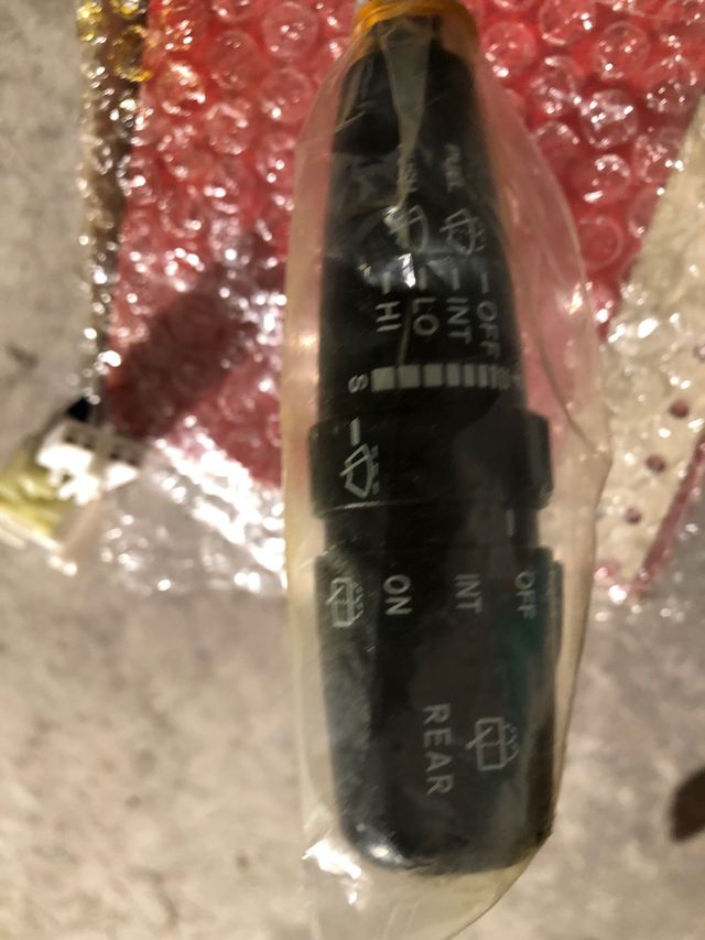 Mando luces kia Carnival II