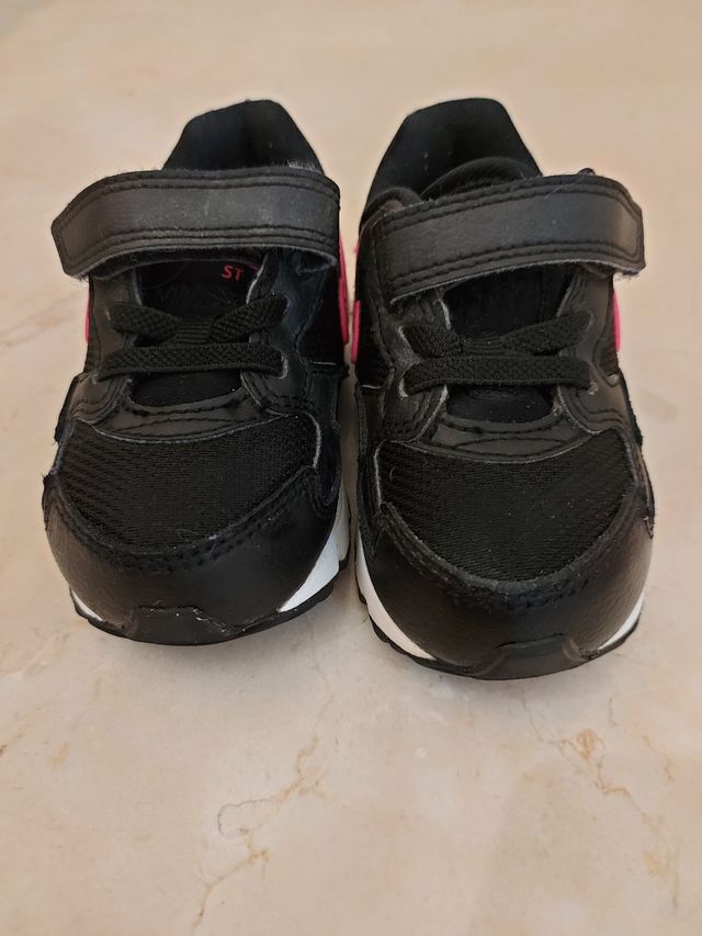 Nike Air Max talla 22