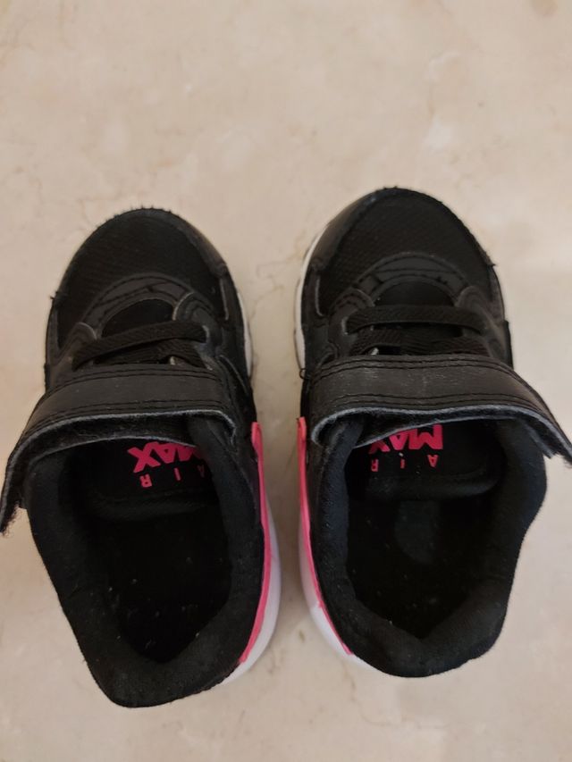 Nike Air Max talla 22