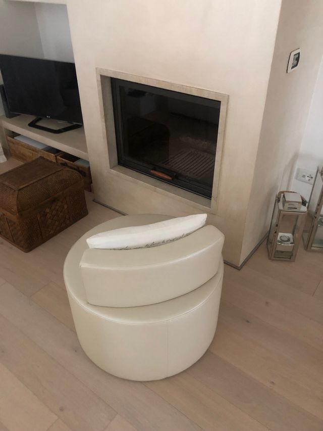 Poltrona piccola rotonda