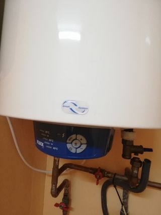 termos Eléctricos de 100 litros 