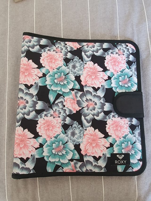 Mochila Roxy nueva con archivador