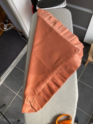 2 cortinas Rosas un buen tejido  como nuevas ....