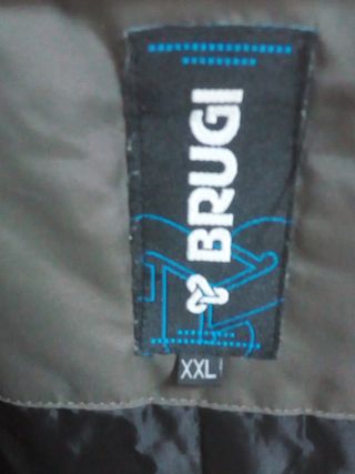 Anorak Impermeable Brugi talla XXL con capucha