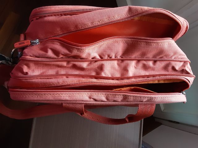 Borsa JAGUAR viaggio /lavoro /porta pc.tracolla