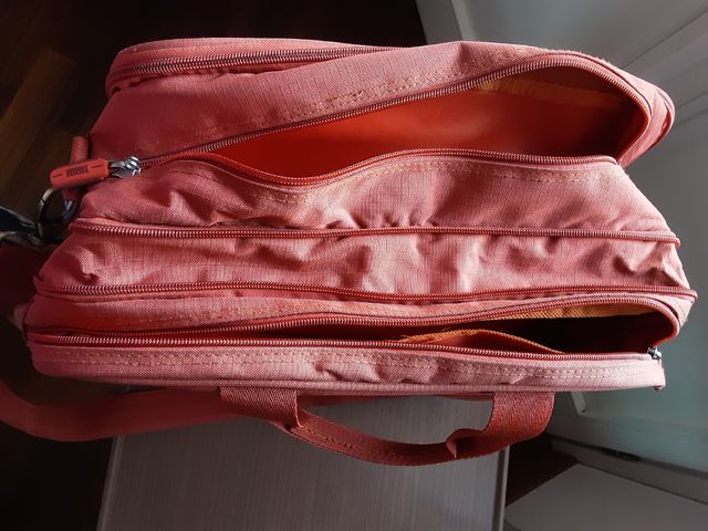 Borsa JAGUAR viaggio /lavoro /porta pc.tracolla