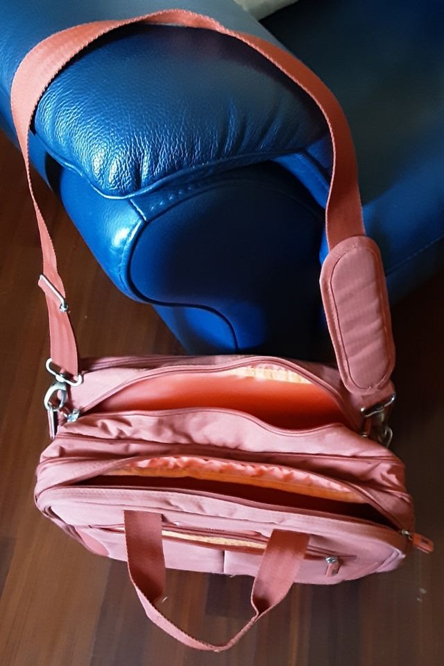 Borsa JAGUAR viaggio /lavoro /porta pc.tracolla