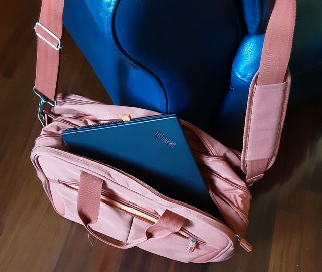 Borsa JAGUAR viaggio /lavoro /porta pc.tracolla