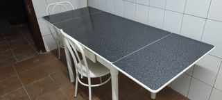 Mesa de cocina extensible con 2 sillas
