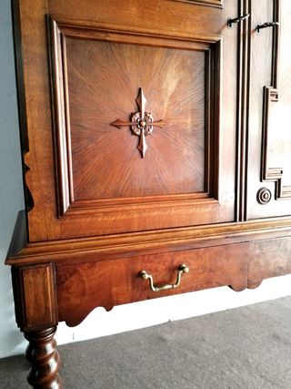 Mueble buffet antiguo