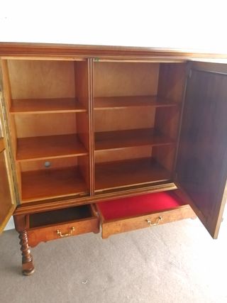 Mueble buffet antiguo