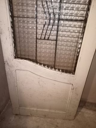 Puerta doble antigua