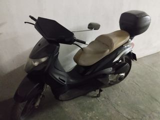 PIAGGIO BEVERLY 125 CC (2006)