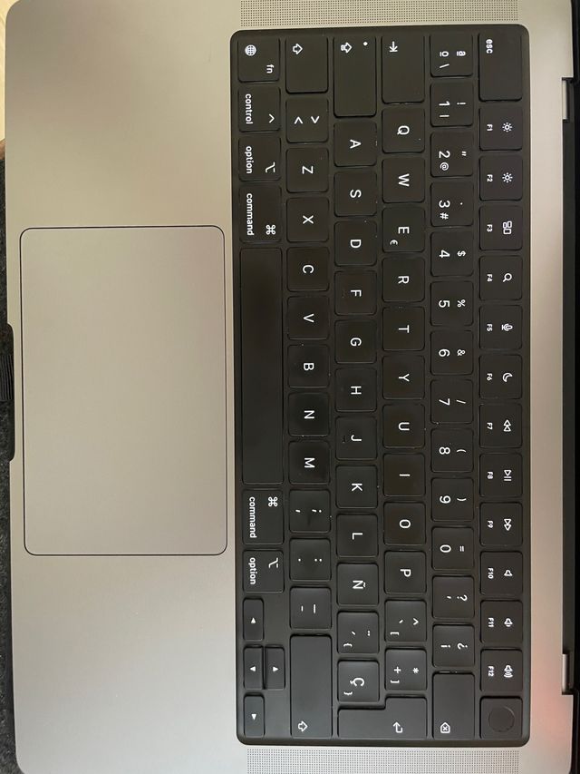 MacBook PRO 14 M1