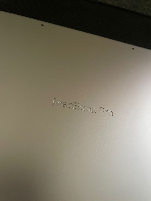MacBook PRO 14 M1
