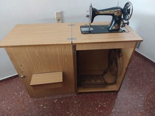MÁQUINA DE COSER