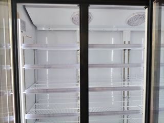 VITRINA MURAL 3 PUERTAS