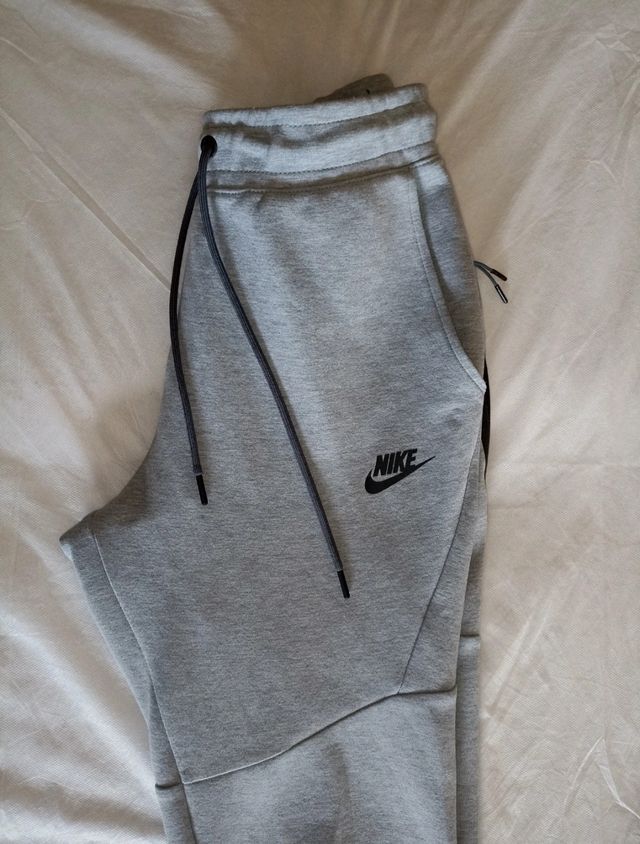Joggers Nike Tech Fleece