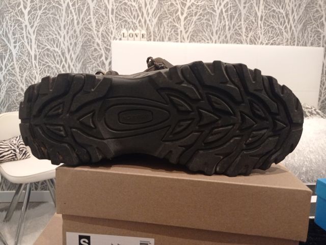 calzado de montaña 43