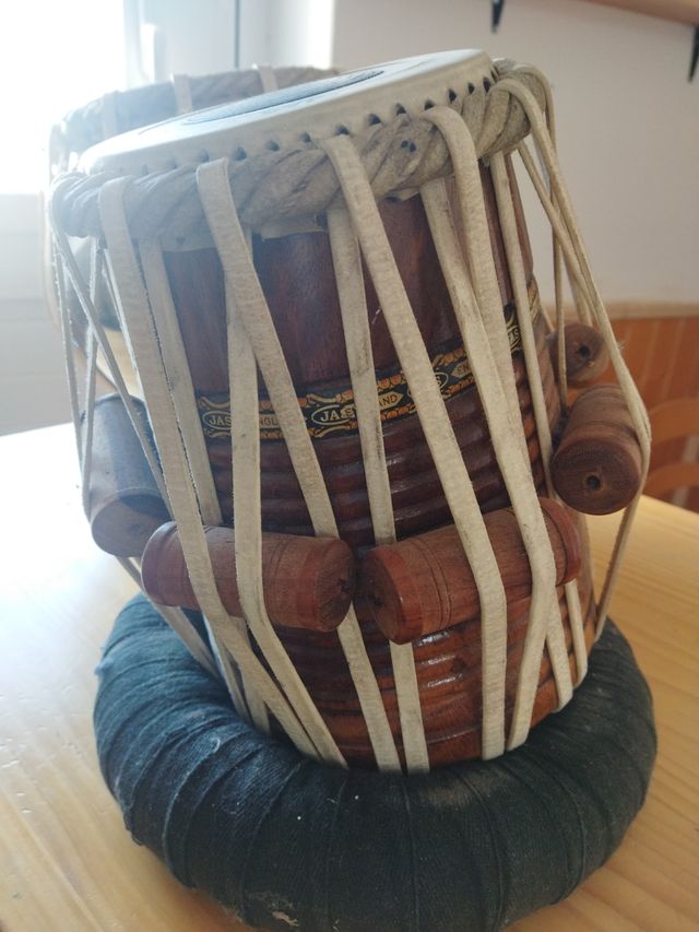 Tabla India de segunda mano por 80 EUR en Roquetas de Mar en WALLAPOP