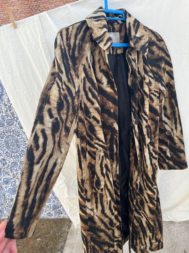 Gabardina Asos oversized