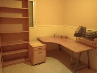 MESA ESTUDIO, CAJONERA Y ESTANTERIA OFICINA
