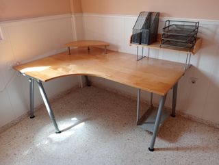 MESA ESTUDIO, CAJONERA Y ESTANTERIA OFICINA