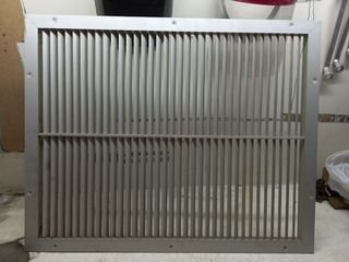 SE VENDE REJILLA ALUMINIO