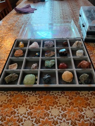 collezione gemme e minerali