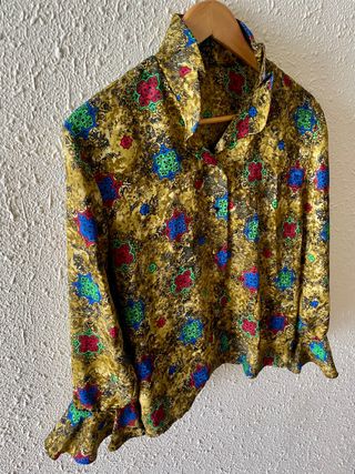 Nueva blusa satinada seda natural volantes talla L