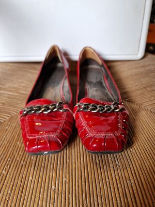 mocasines, bailarinas charol rojos 38