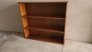 Libreria da appendere in legno massello