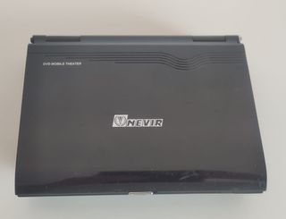 DVD Portátil Nevir