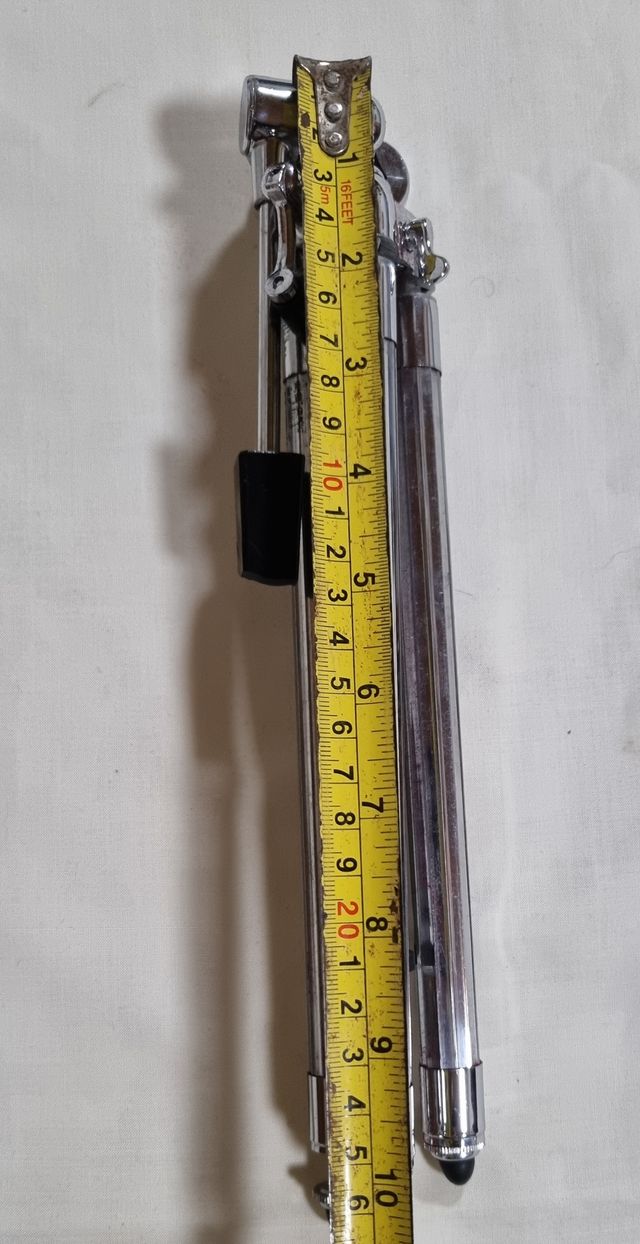 Tripode marca Hinode 