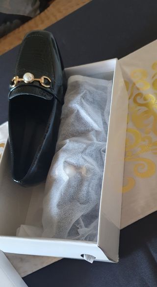 SIN ESTRENAR EN SU CAJA ZAPATOS MUJER  TALLA 38 