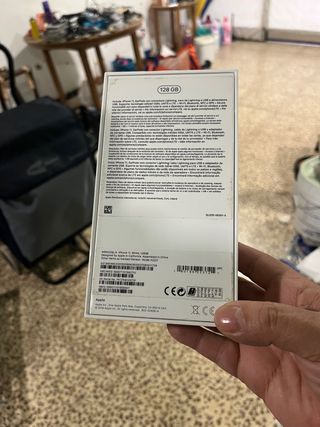 Cajas de iphone11 de 64 y 128