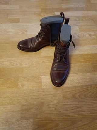 Botines cuero marrón