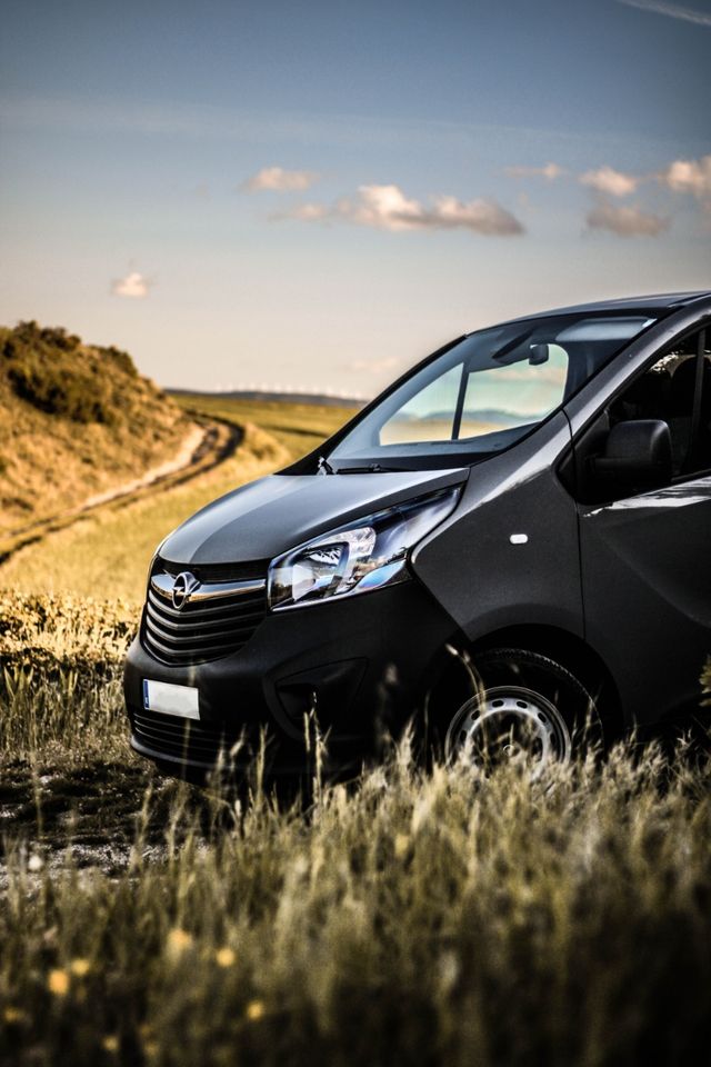 Canon Eos 2000D y Accesorios