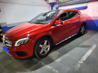 Mercedes-Benz GLA 220 d