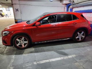 Mercedes-Benz GLA 220 d