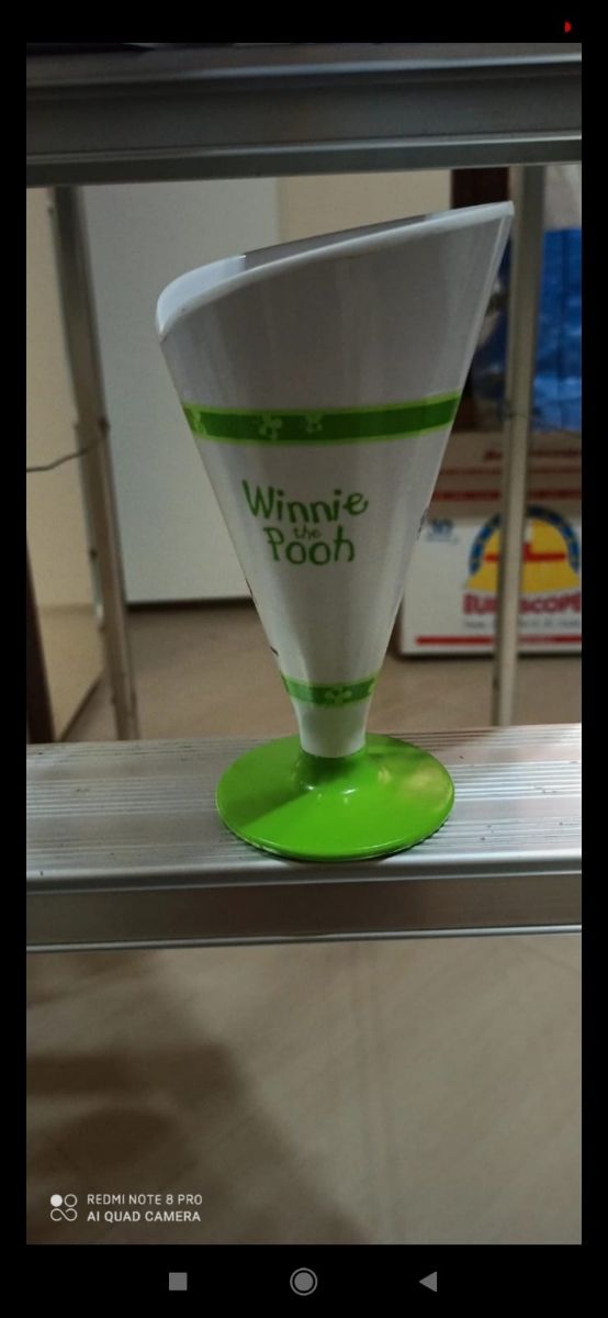 bicchiere a forma di cono Winnie the Pooh